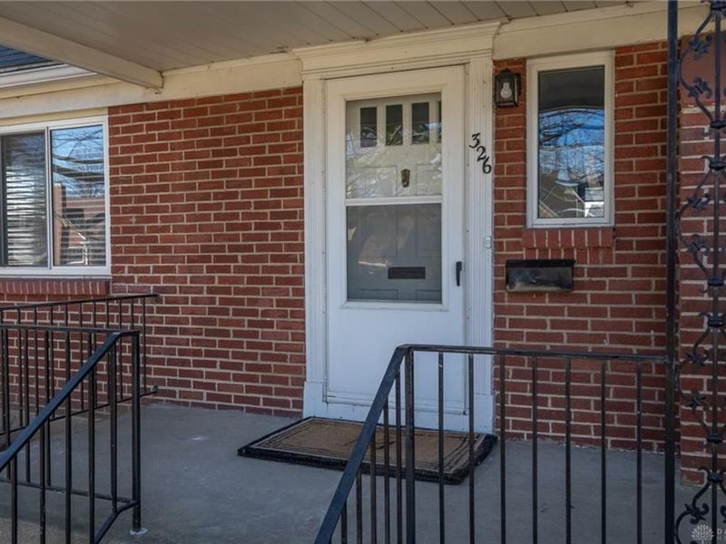 326 N Bromfield Road, Kettering, OH 45429 Photo 3