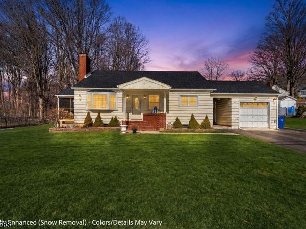 10 Dalrymple St, Randolph, NJ 07869