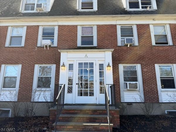 160 Gordonhurst Ave, Unit A32, Montclair, NJ 07043