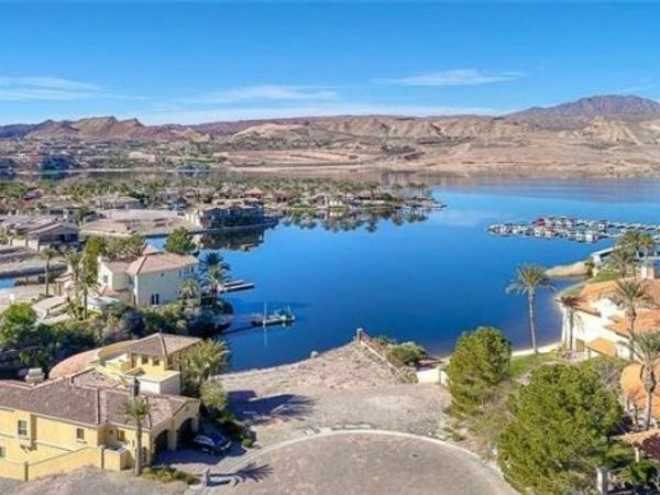 2 Via Lido , Henderson, NV 89011