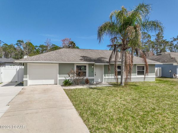 6 Zammer Court, Palm Coast, FL 32164