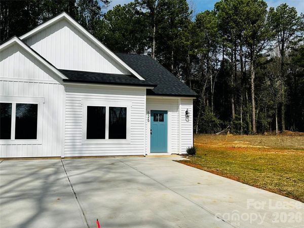 525 N Linwood Avenue , Charlotte, NC 28216