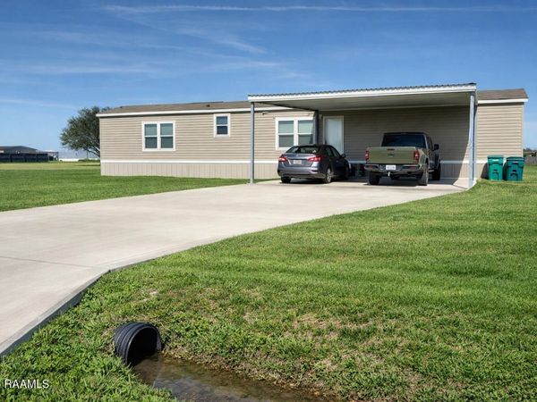 185 Sidney Charles Road, Opelousas, LA 70570
