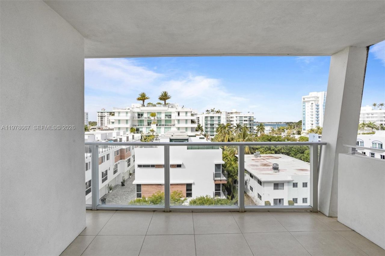 1150 101st St, Unit 601, Bay Harbor Islands, FL 33154 Photo