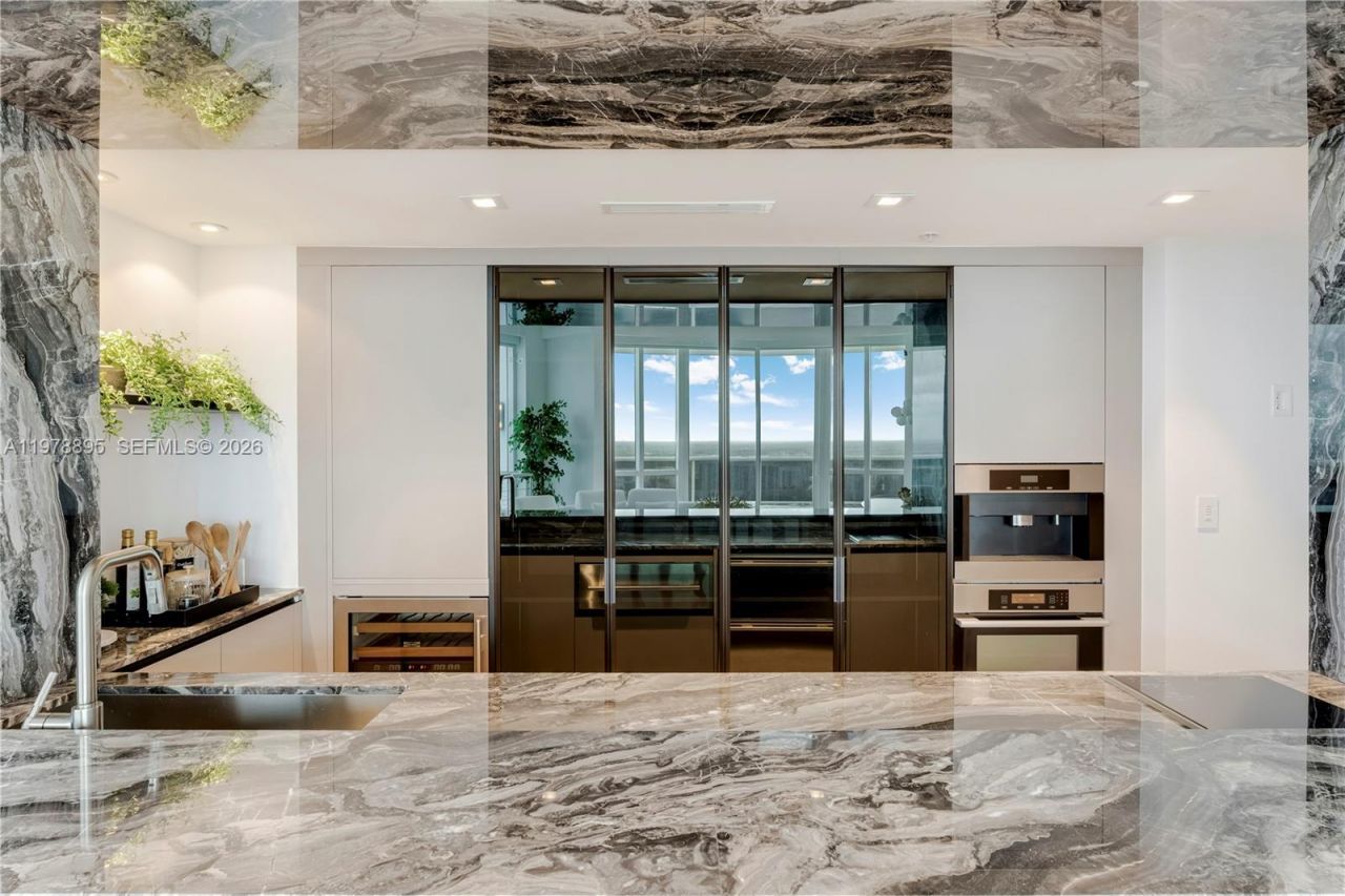 18201 E Collins Ave , Unit TS1, Sunny Isles Beach, FL 33160 Photo