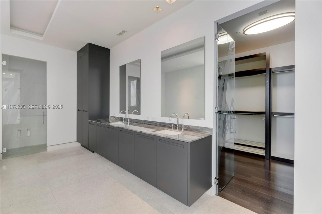 18201 E Collins Ave , Unit TS1, Sunny Isles Beach, FL 33160 Photo