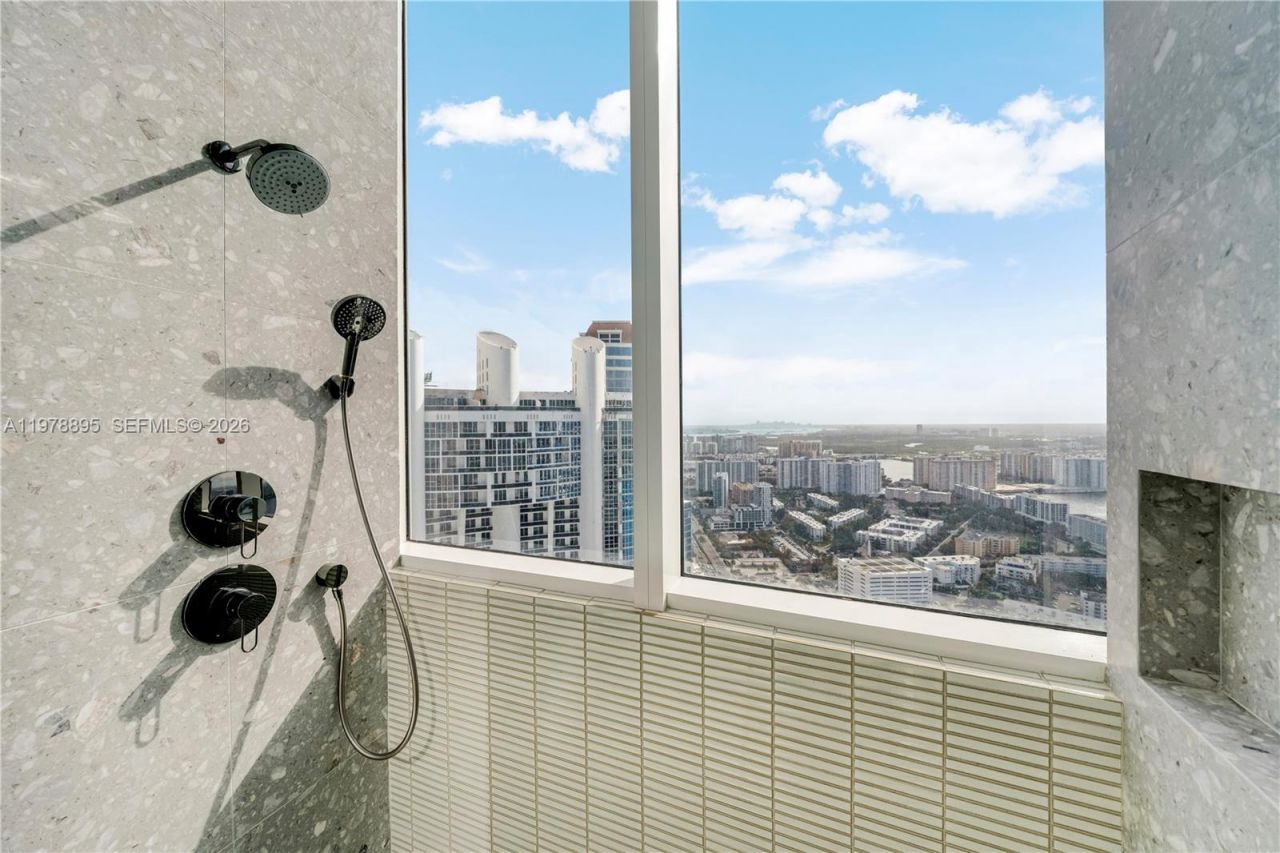 18201 E Collins Ave , Unit TS1, Sunny Isles Beach, FL 33160 Photo