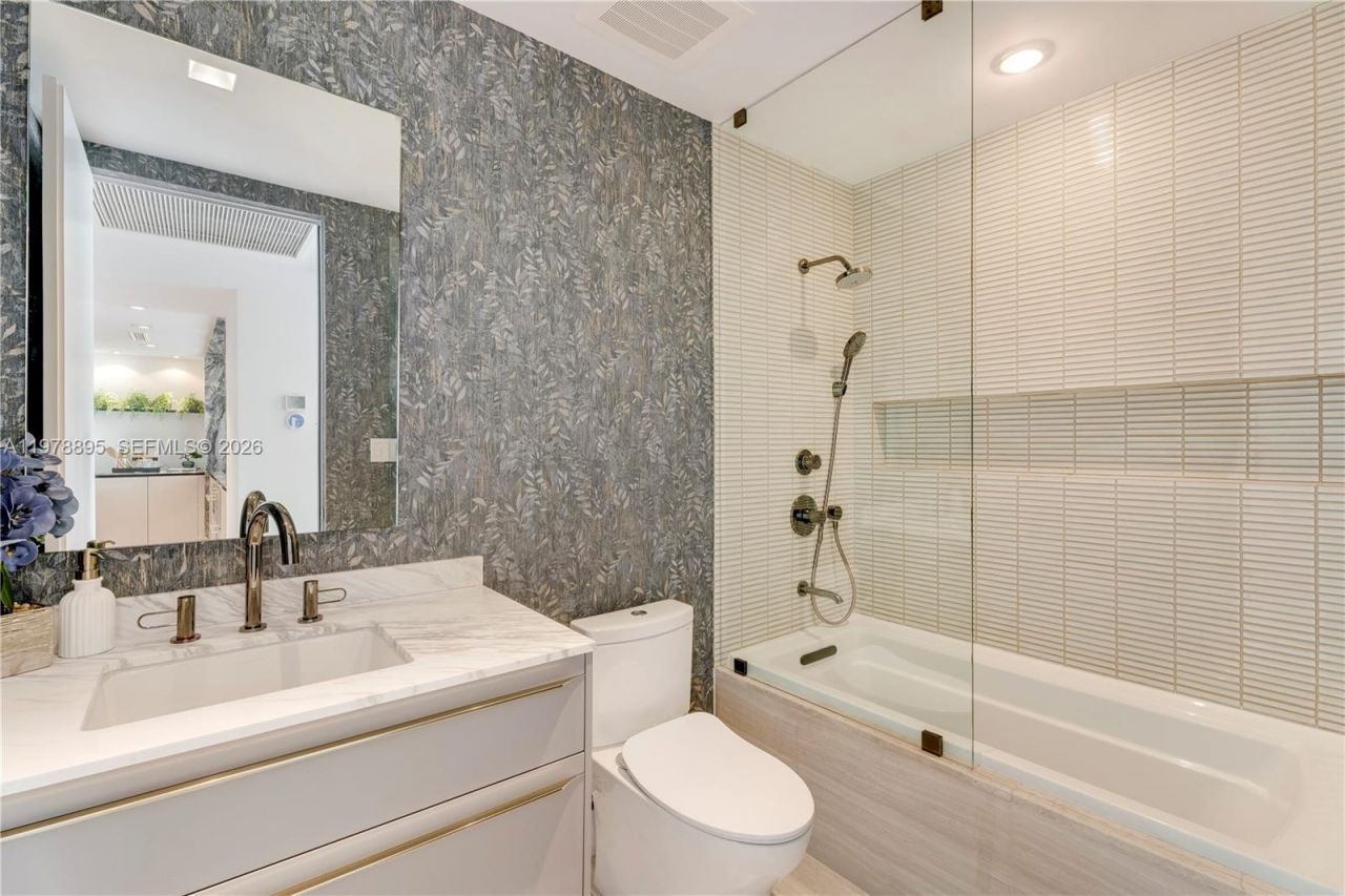 18201 E Collins Ave , Unit TS1, Sunny Isles Beach, FL 33160 Photo