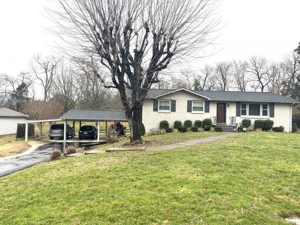 9008 Forest Lawn Dr , Brentwood, TN 37027