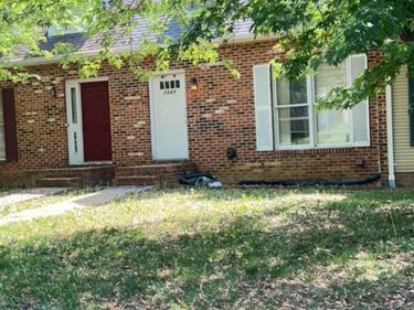 1047 BLUE RIDGE DR, HARRISONBURG, VA 22801