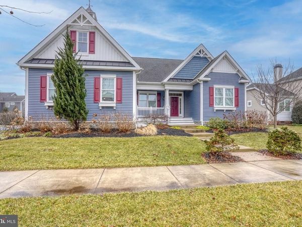 677 SPRING HOLLOW DRIVE, MIDDLETOWN, DE 19709