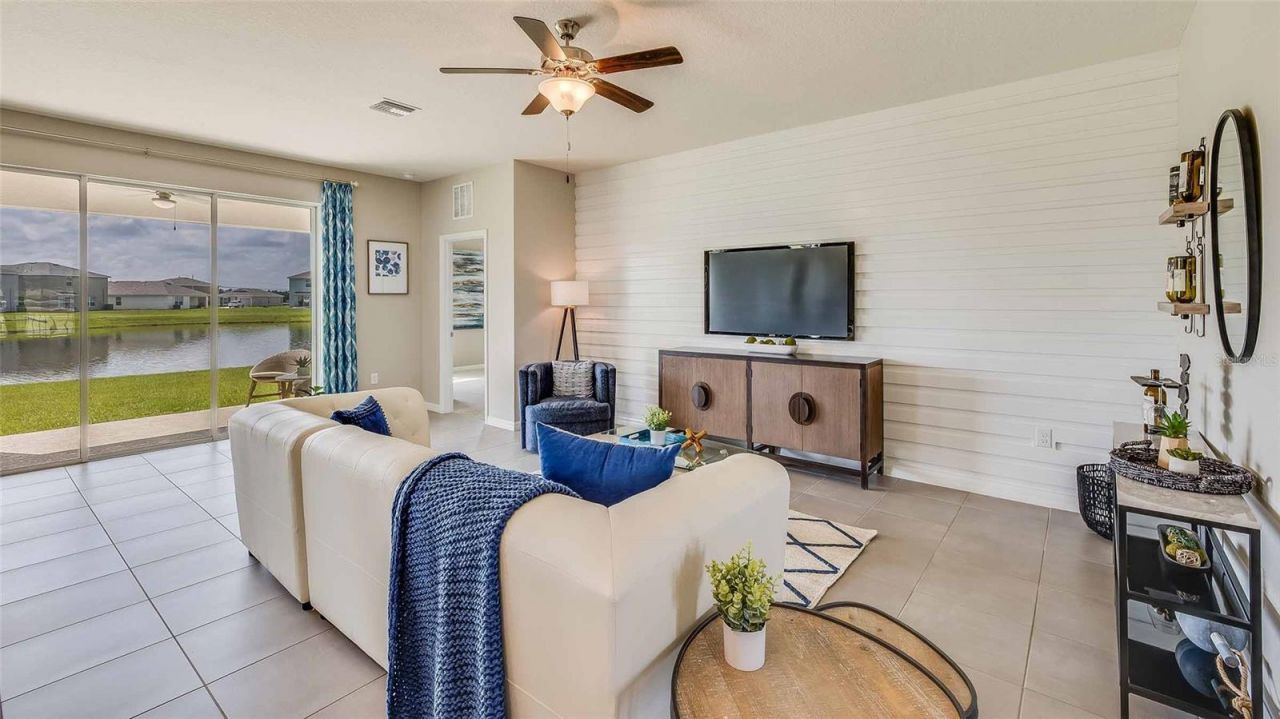 4321 Silver Birch Court, Palmetto, FL 34221 Photo