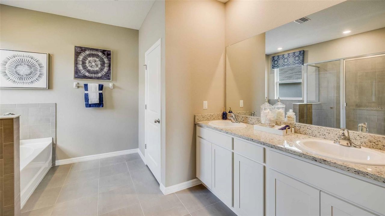 4321 Silver Birch Court, Palmetto, FL 34221 Photo