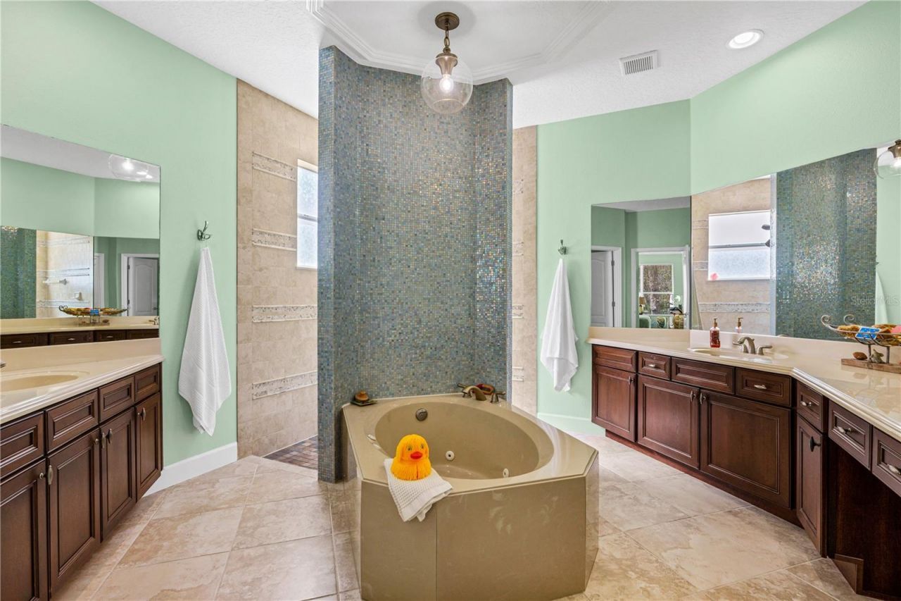 425 Champion Ridge Drive , Daytona Beach, FL 32124 Photo