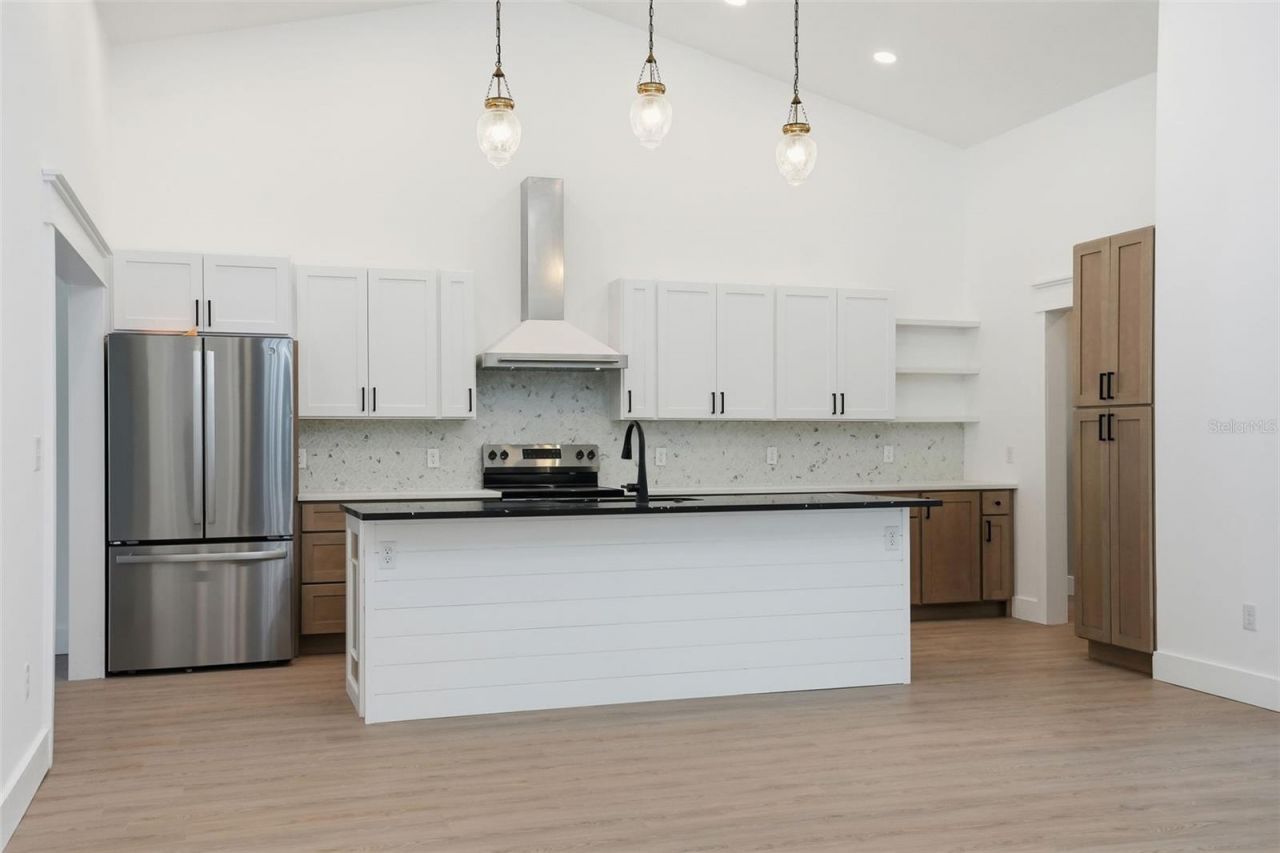 34111 August Avenue, Webster, FL 33597 Photo