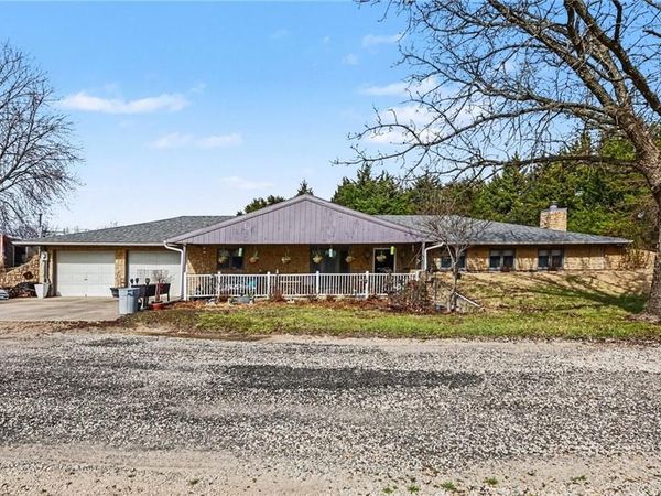 12975 238th Street, Linwood, KS 66052