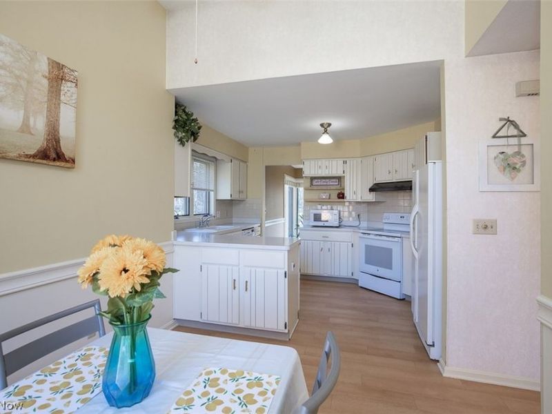 920 Hemlock Lane , Sagamore Hills, OH 44067 Photo 6