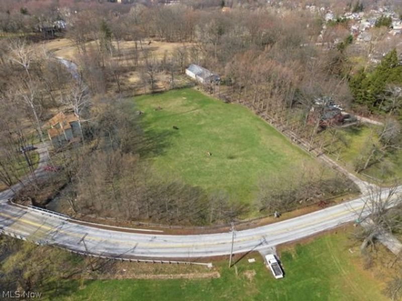 7640 S Eastland Road, Middleburg Heights, OH 44017 Photo 7