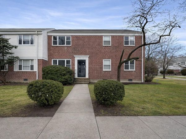 212-09 16 Avenue, Unit 168, Bayside, NY 11360