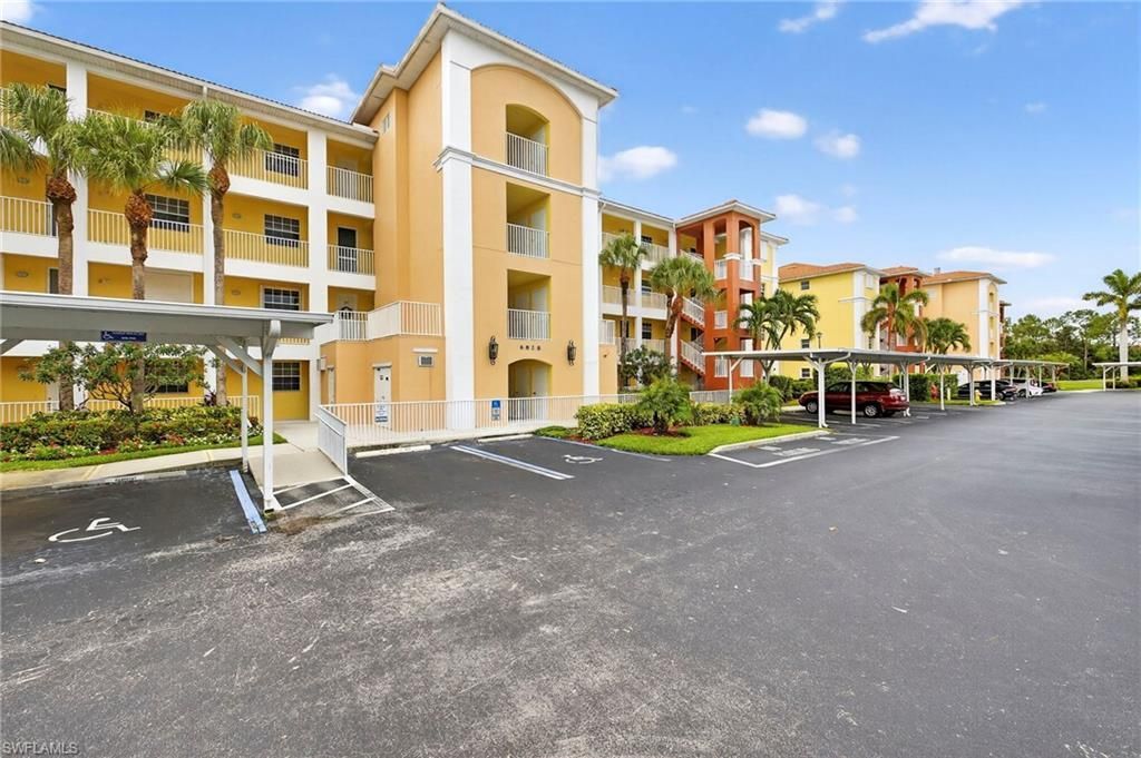 6828 Sterling Greens Pl, Unit 4304, Naples, FL 34104 Photo