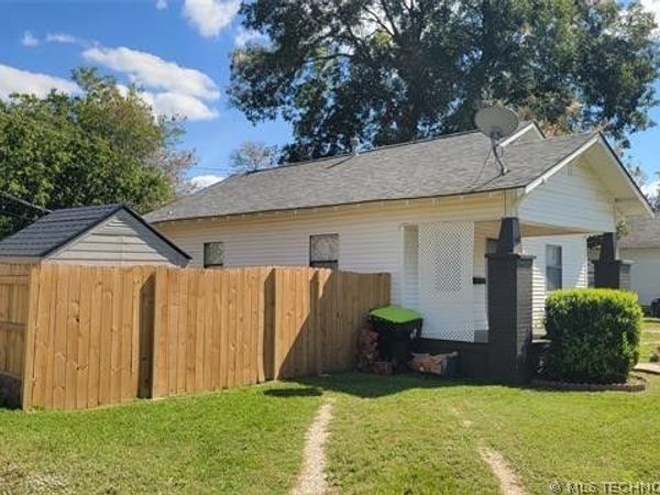 420 S Center , Ada, OK 74820