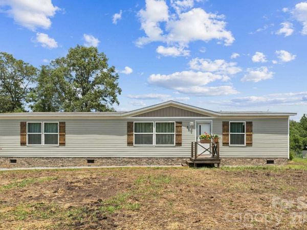 881 Hines Road , Mooresboro, NC 28114