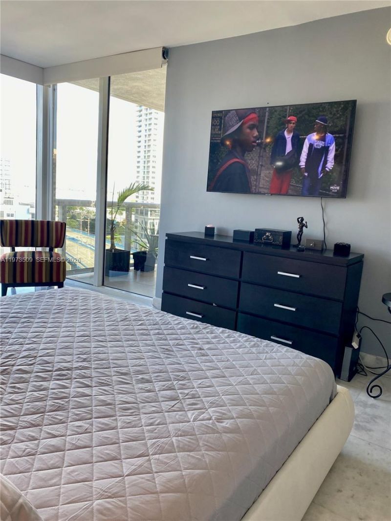 1800 Ocean Dr , Unit 1408, Hallandale Beach, FL 33009 Photo