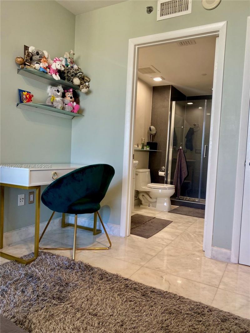 1800 Ocean Dr , Unit 1408, Hallandale Beach, FL 33009 Photo