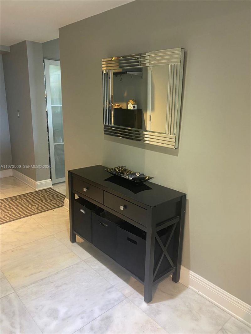 1800 Ocean Dr , Unit 1408, Hallandale Beach, FL 33009 Photo