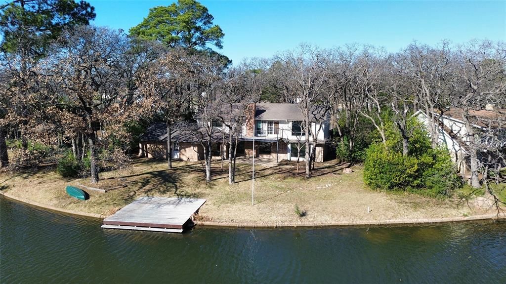 2312 Winewood Lane, Arlington, TX 76013 Main Photo