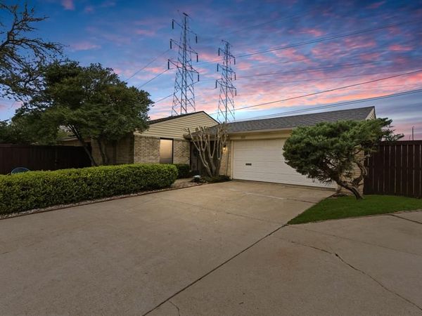 2253 Spicewood Lane, Carrollton, TX 75006