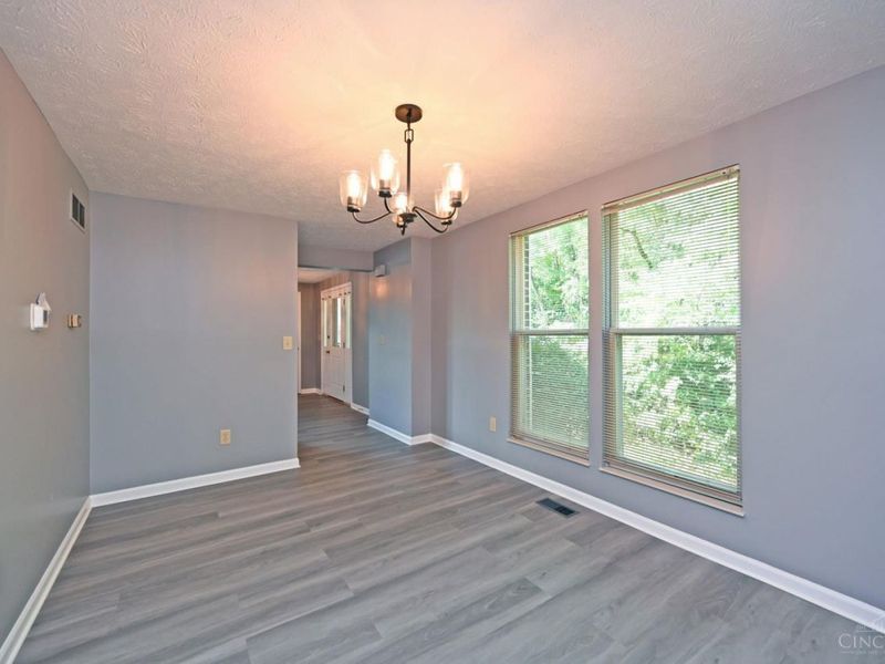 817 Woodlyn Drive S, Cincinnati, OH 45230 Photo 16