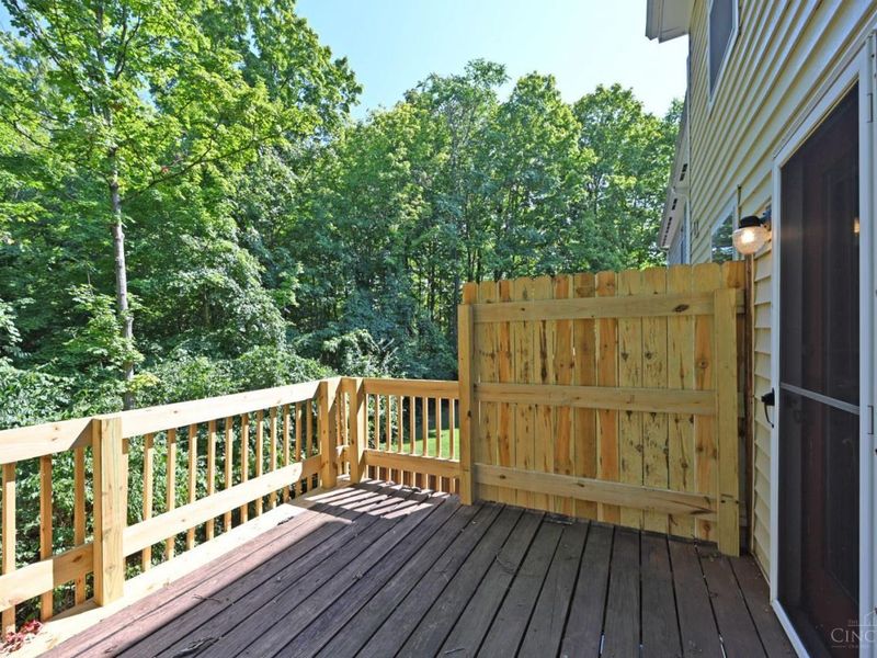 817 Woodlyn Drive S, Cincinnati, OH 45230 Photo 21