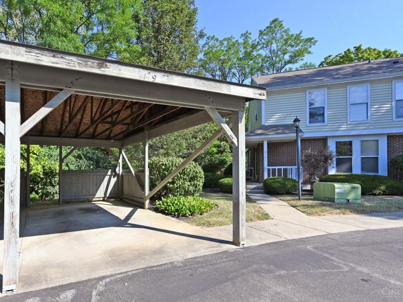 817 Woodlyn Drive S, Cincinnati, OH 45230 Photo 43