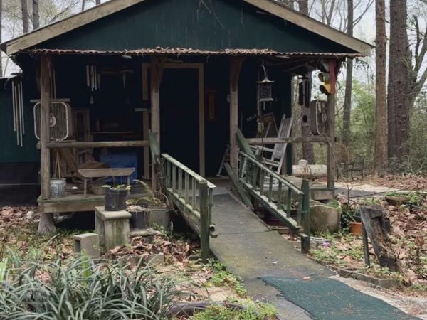 1245 Louisiana 13 , Eunice, LA 70535