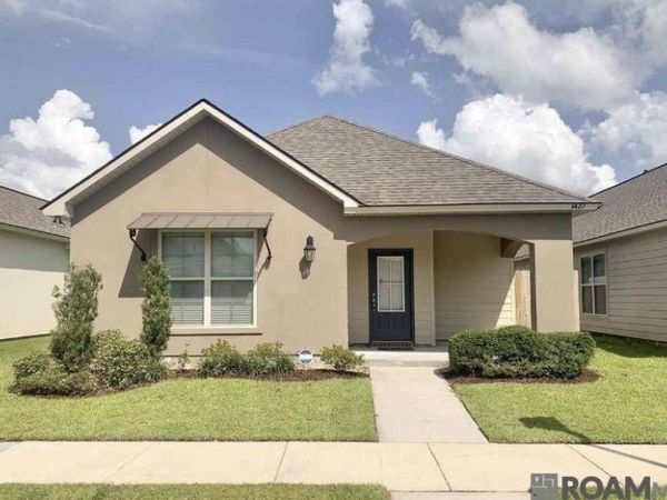 1427 Granby Dr, Baton Rouge, LA 70820