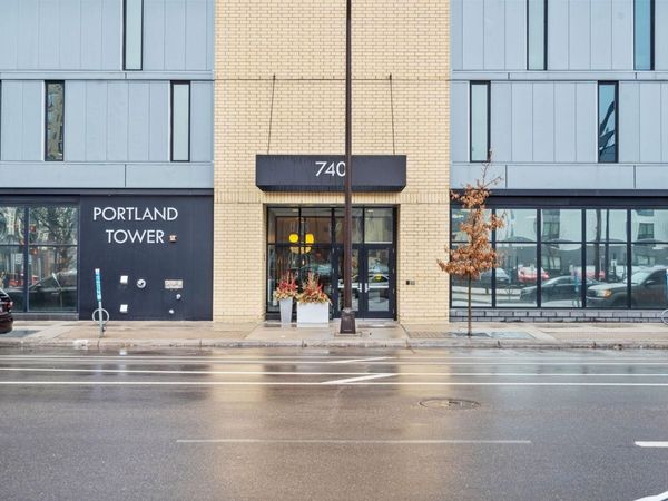 740 Portland Avenue, Unit 906, Minneapolis, MN 55415