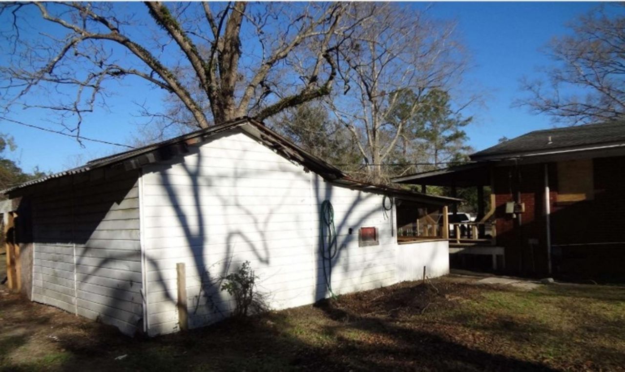 12 E Sassafras St. Photo 20