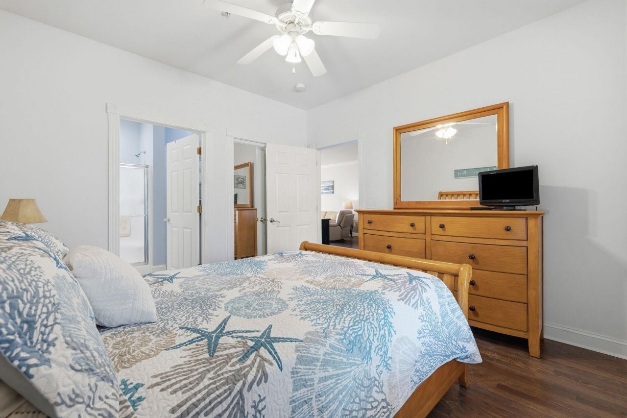 4861 Luster Leaf Circle Photo 11