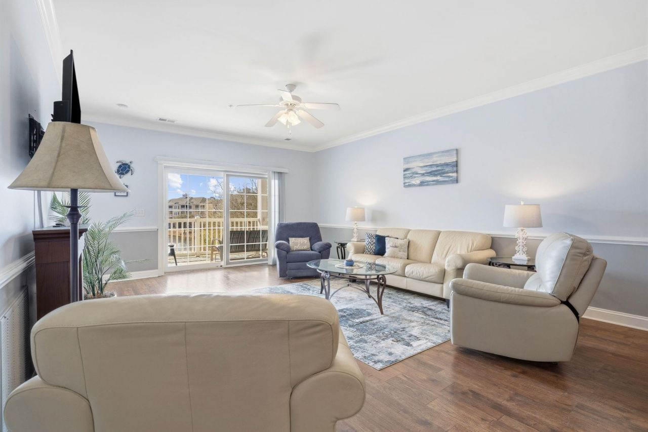 4861 Luster Leaf Circle Photo 15