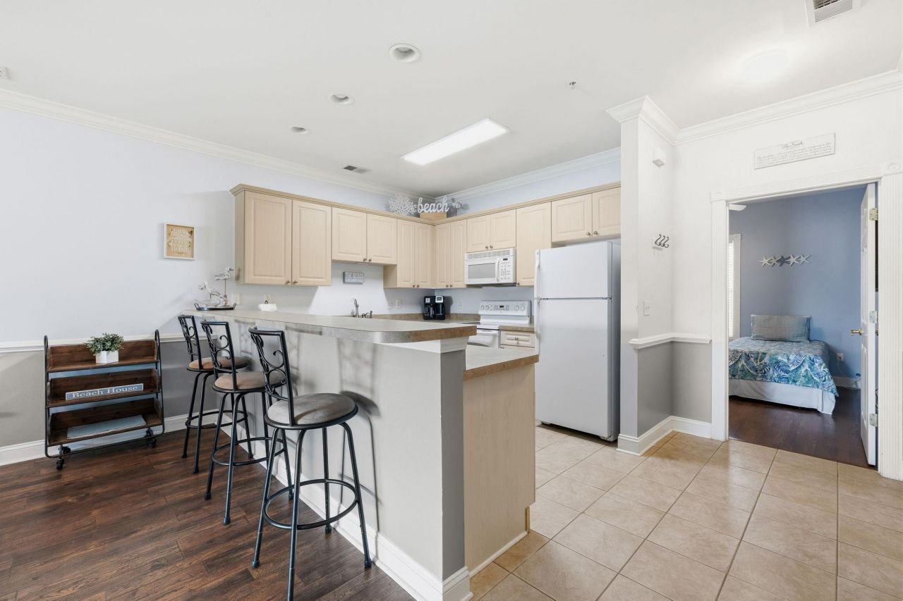 4861 Luster Leaf Circle Photo 19