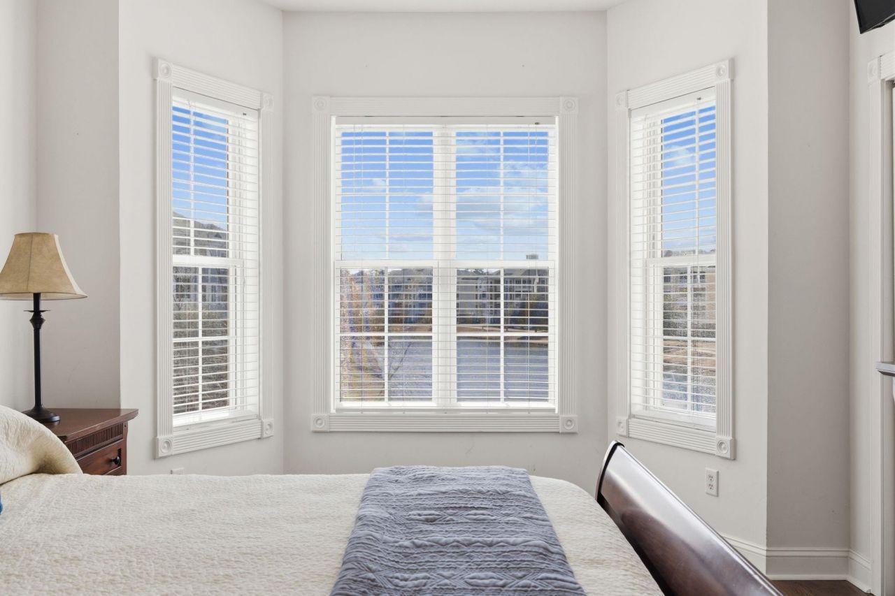 4861 Luster Leaf Circle Photo 7