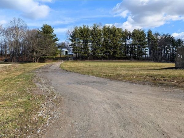 5171 Avon Road NE, Carrollton, OH 44615