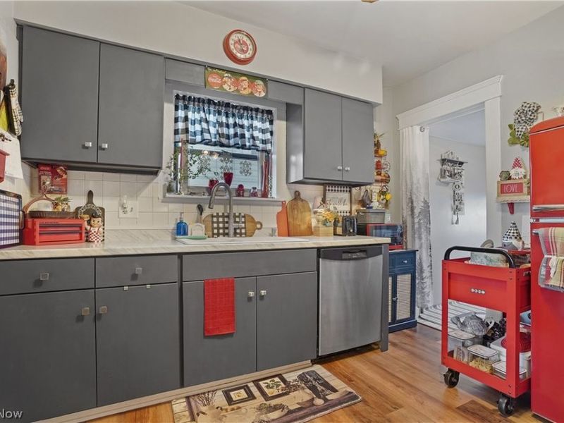 1237 Mcintosh Avenue , Akron, OH 44314 Photo 22