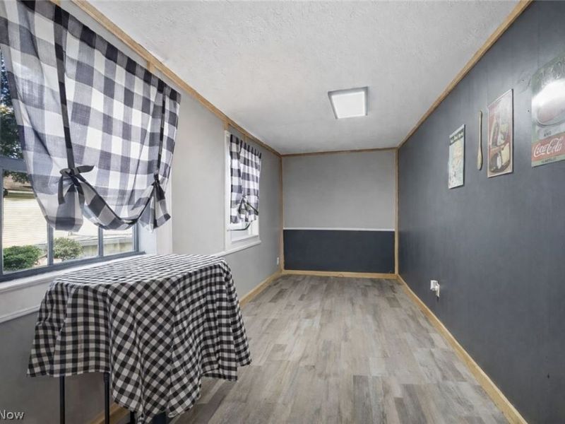 1237 Mcintosh Avenue , Akron, OH 44314 Photo 23