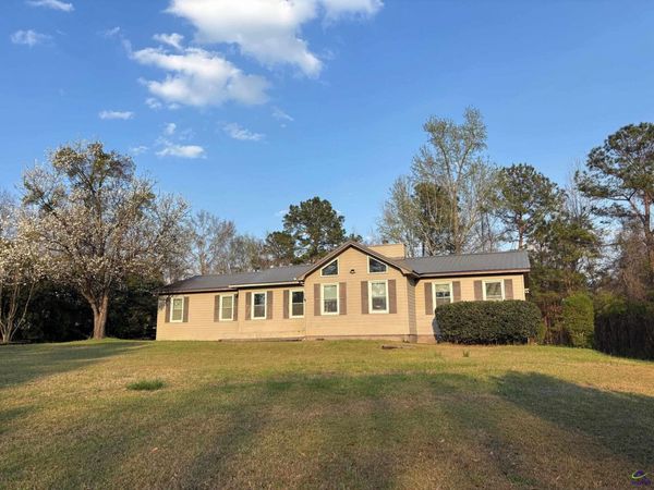121 Girl Scout, Lizella, GA 31052
