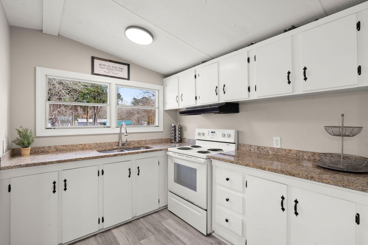 322 E Poplar Branch Drive Photo 13