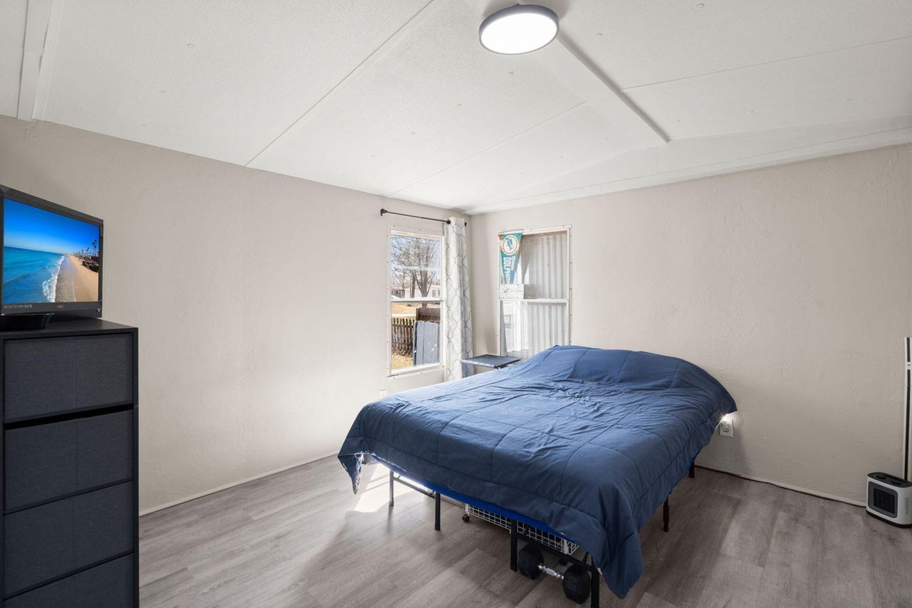 322 E Poplar Branch Drive Photo 18