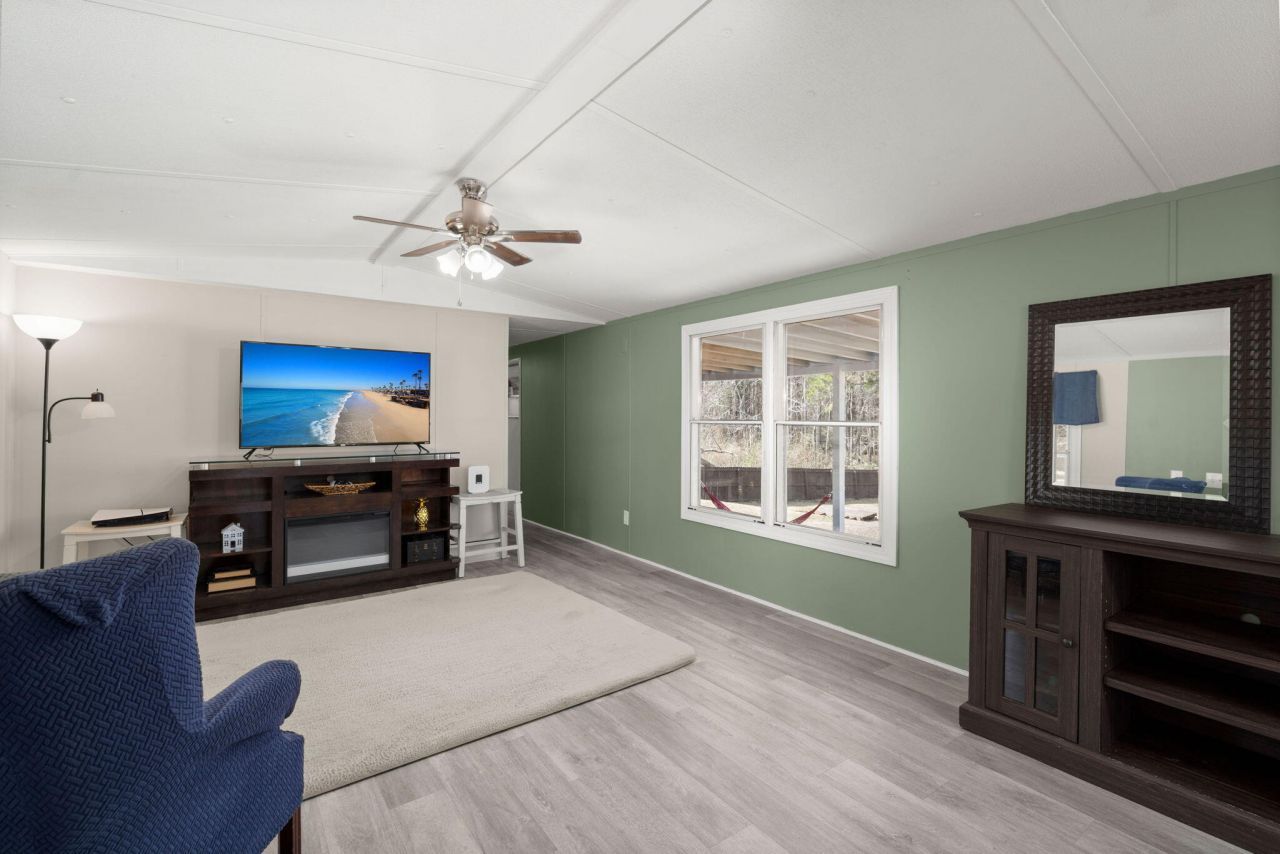 322 E Poplar Branch Drive Photo 7