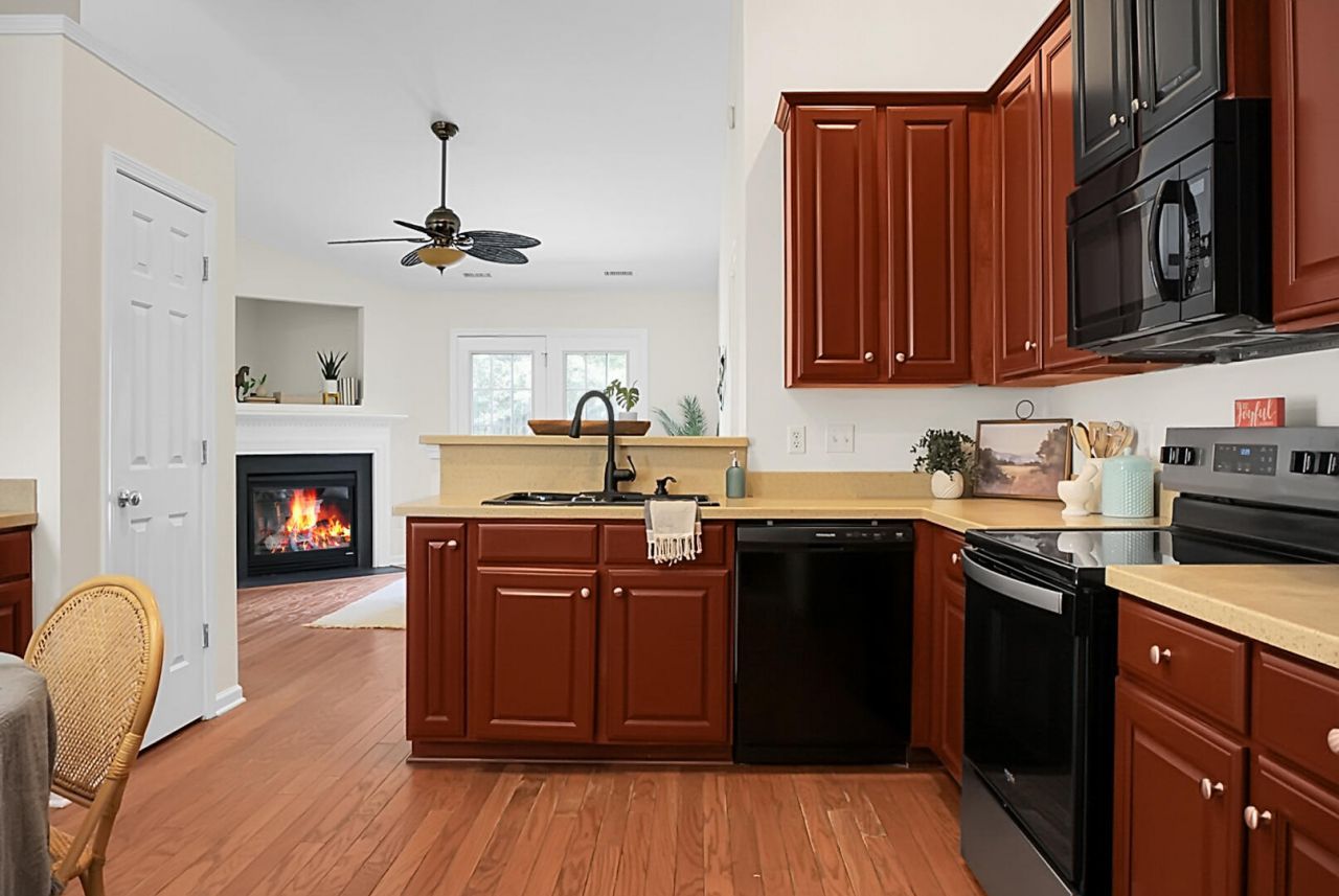 7417 Painted Bunting Way Photo 11